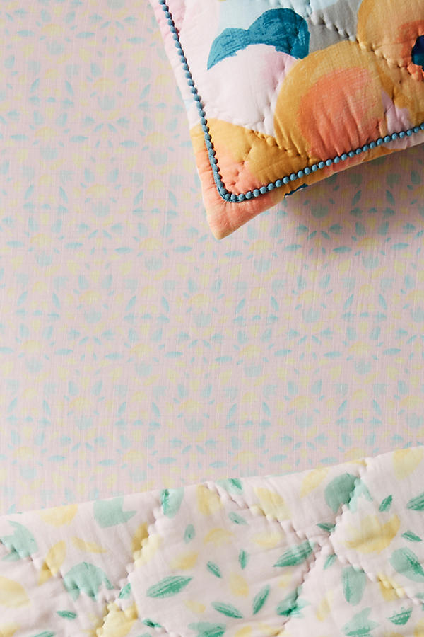 Slide View: 1: Abstract Florals Crib Sheet