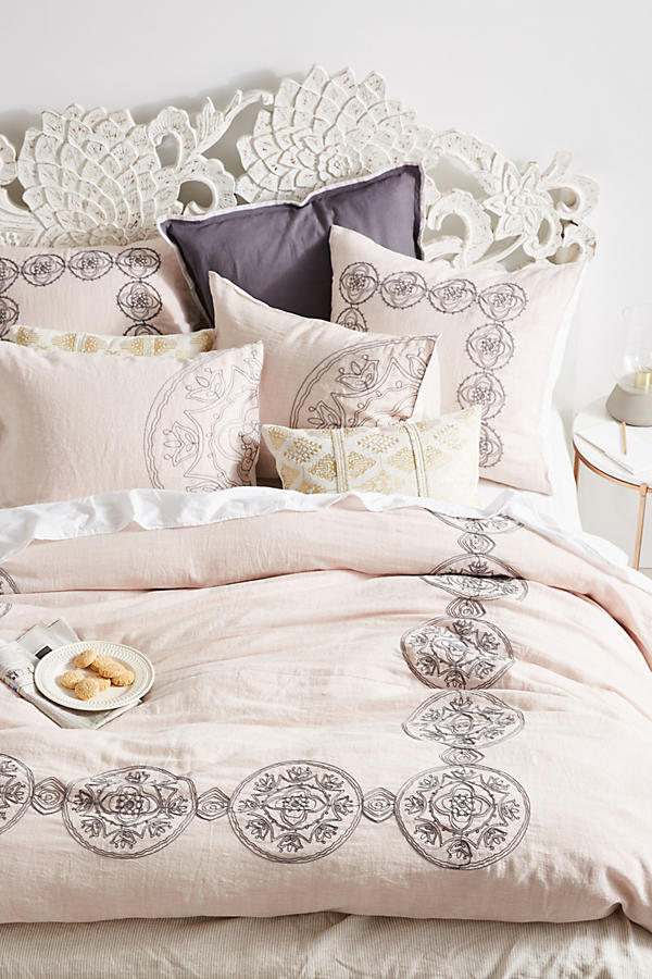 Slide View: 1: Embroidered Kauri Duvet