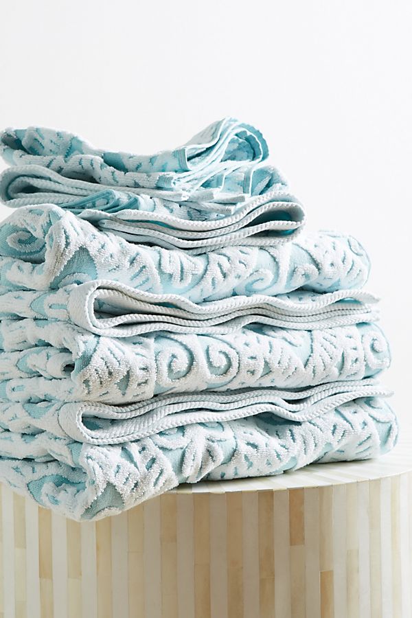 Slide View: 1: Damask Towel Collection