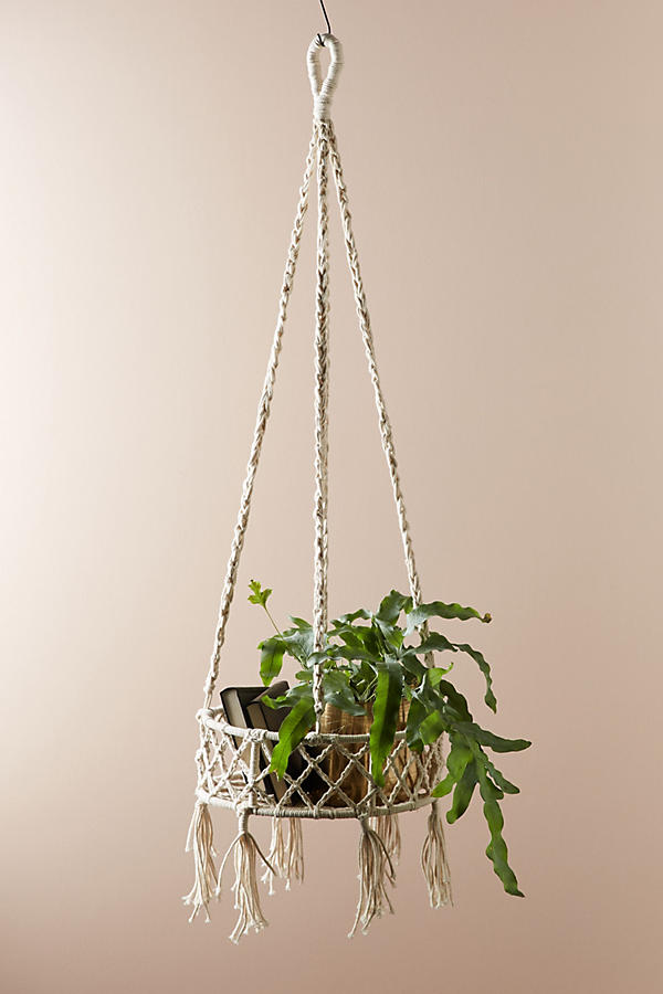 Slide View: 1: Soria Hanging Basket