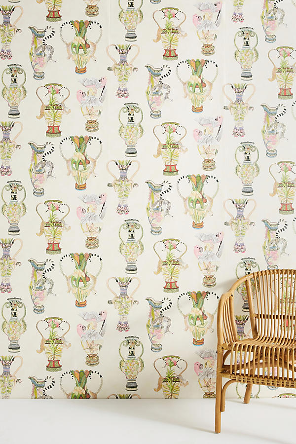 Slide View: 1: Living Vase Wallpaper