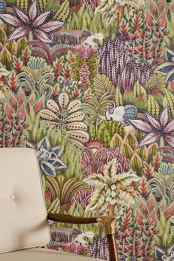 Slide View: 1: Lush Wildlife Wallpaper