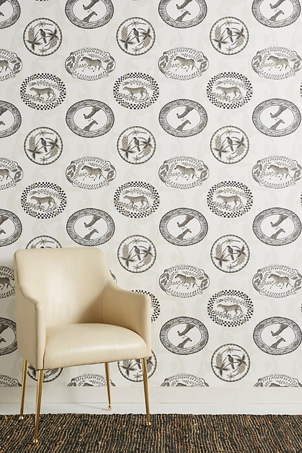 Slide View: 1: Wild Medallion Wallpaper