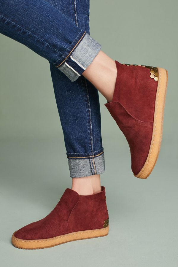 logan bay chukka boots