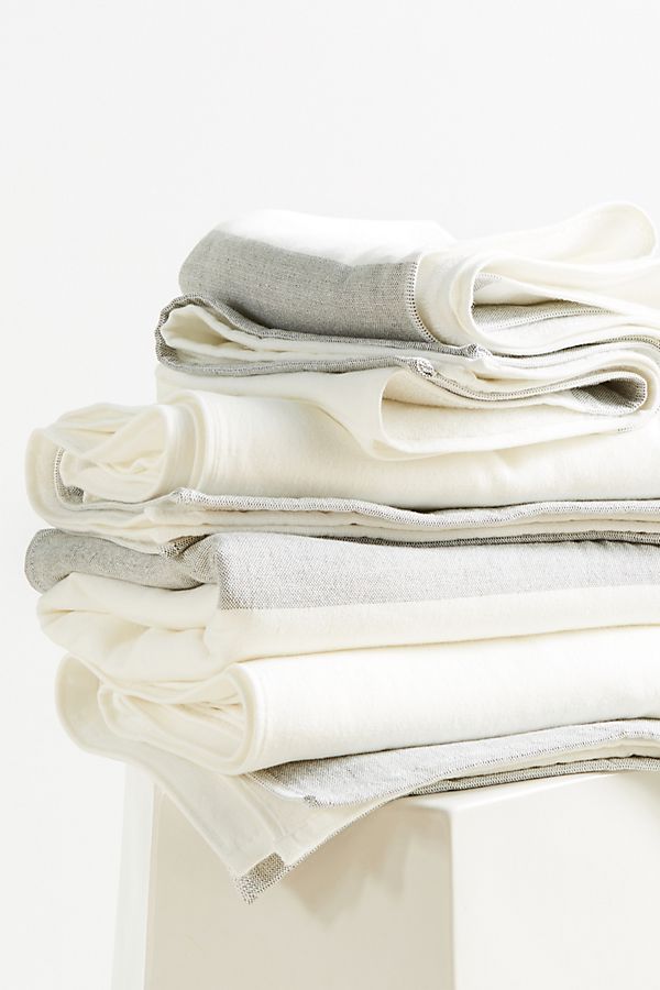 Slide View: 2: Kassatex Greenwich Color Block Towel Collection
