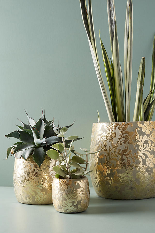 Slide View: 1: Demask Metallic Pot