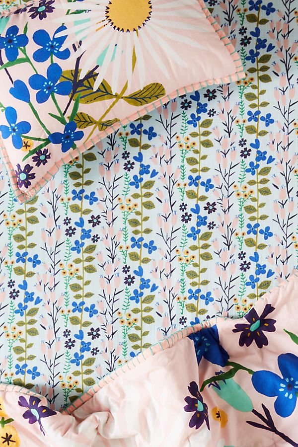 Slide View: 1: Tara Lily Crib Sheet