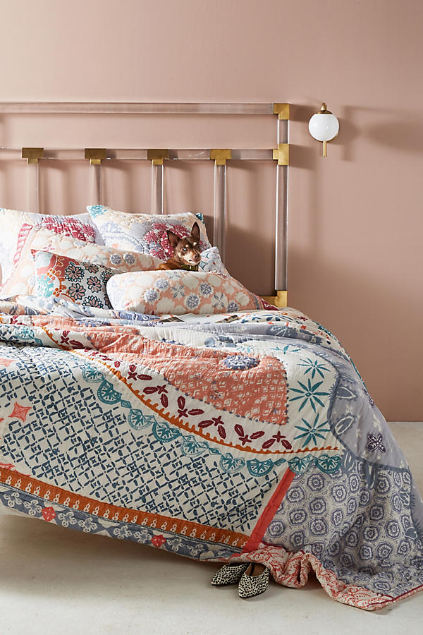 Slide View: 1: Laterza Quilt