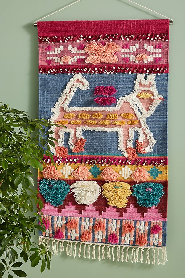 Slide View: 1: Jade Lion Wall Hanging