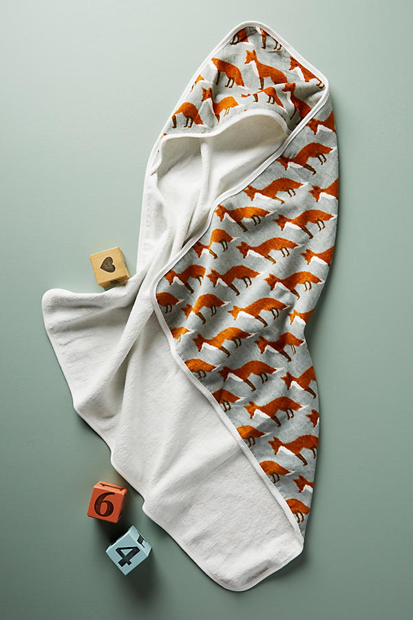 Slide View: 1: Woodland Hooded Towel