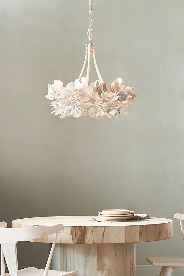 Slide View: 1: Magnolia Chandelier