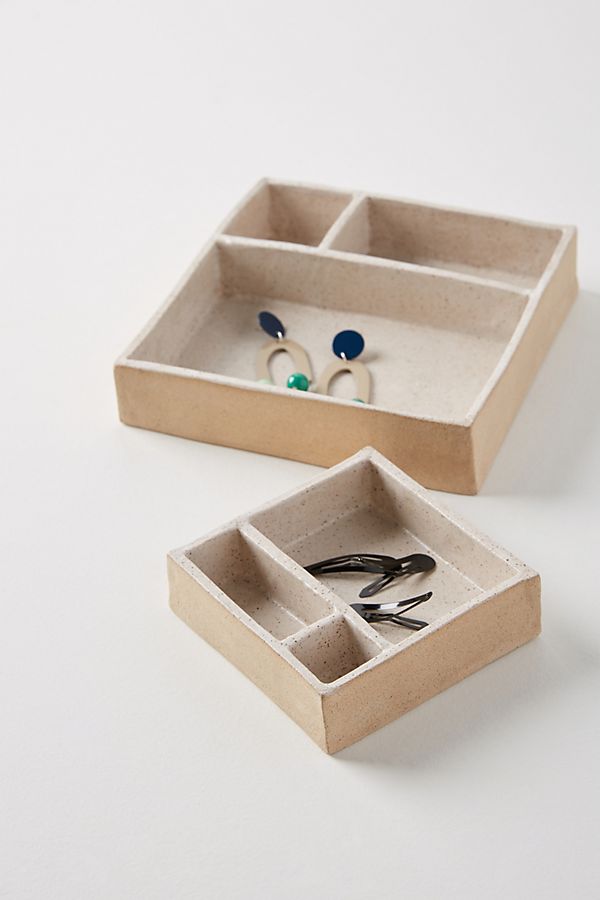 Slide View: 1: Golden Ratio Jewelry Box