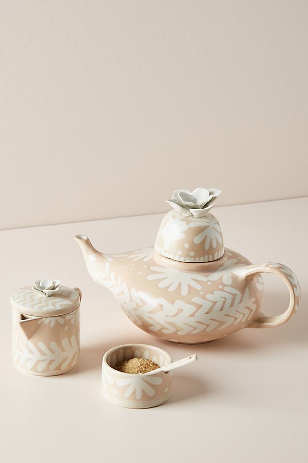 Slide View: 2: Anna Westerlund Gloria Teapot