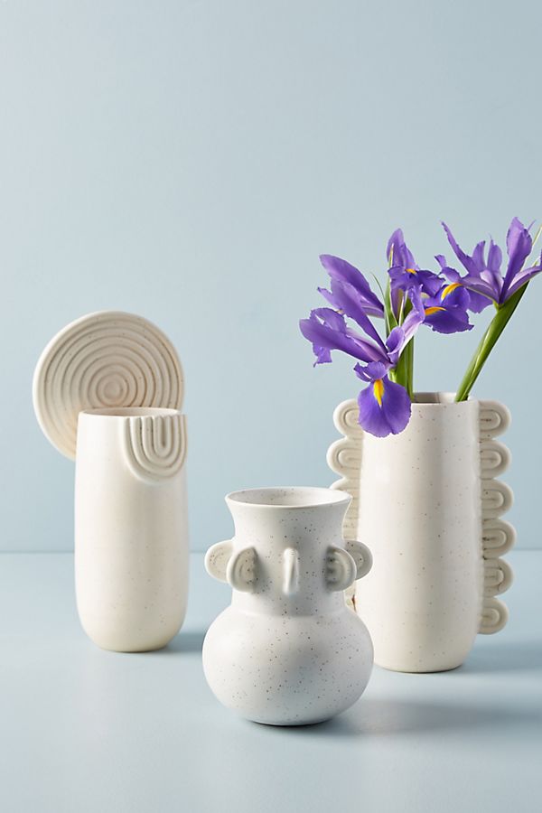 Slide View: 8: Textured Ivory Vase