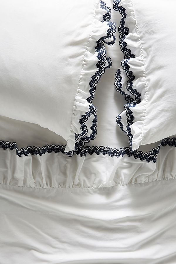 Slide View: 1: Embroidered Poppy Sheet Set