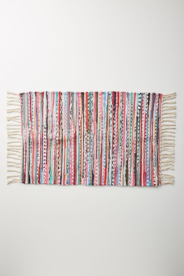 Slide View: 1: Lisbon Bath Mat