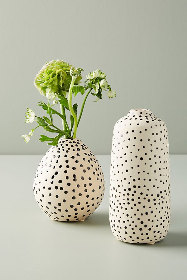 Slide View: 1: Taiki Dotted Vase
