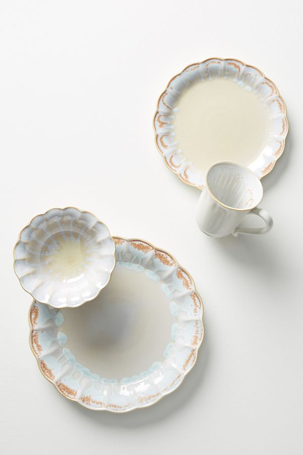 Slide View: 3: Ariel Dinner Plate