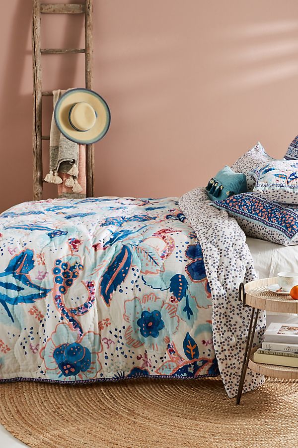 Slide View: 1: Santorini Quilt