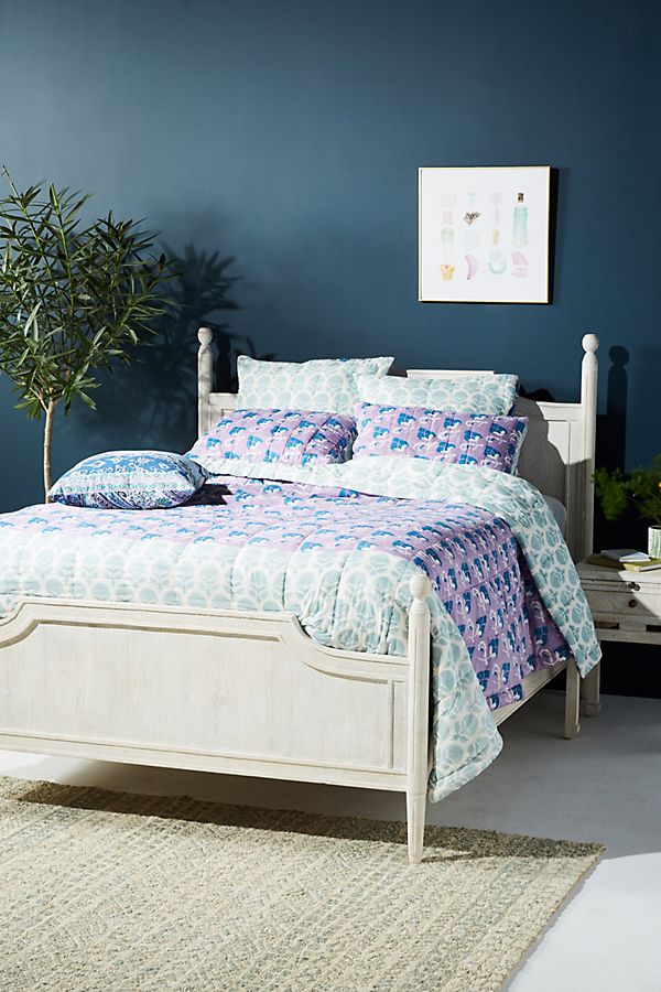 Slide View: 1: Block-Printed Grecca Quilt