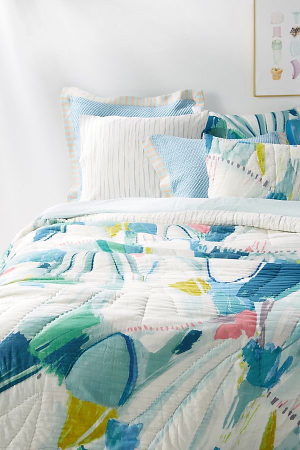 Slide View: 1: Laci Fowler Garonne Quilt