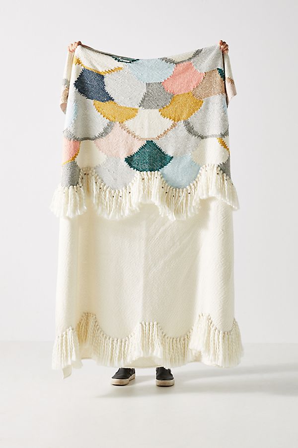 Slide View: 1: Hello Hydrangea Knit Throw Blanket