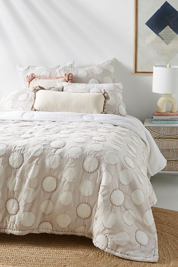 Slide View: 1: Woven Eclipse Quilt