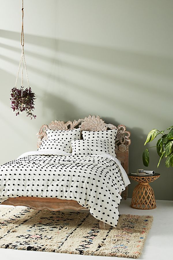 Slide View: 1: Tufted Makers Quilt