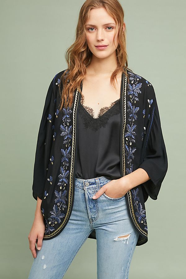 Slide View: 1: Amora Floral Kimono