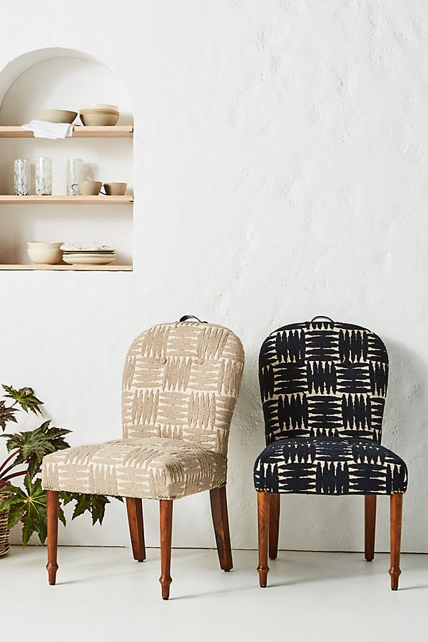 Slide View: 1: Mumbai Dining Chair