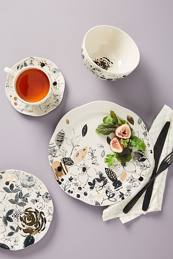 Slide View: 4: Floral Vine Dinner Plates, Set of 4