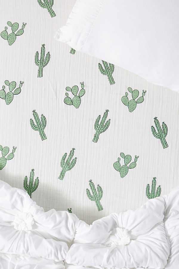 Slide View: 1: Nature Printed Crib Sheet