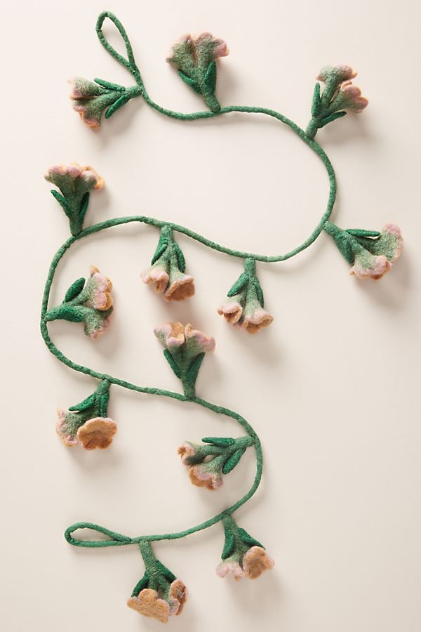 Slide View: 1: Floral Vine Garland