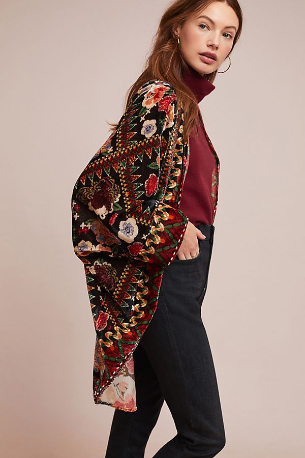 Slide View: 1: Winchester Floral Kimono