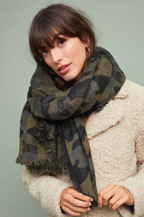 Slide View: 1: Frayed Camo Scarf