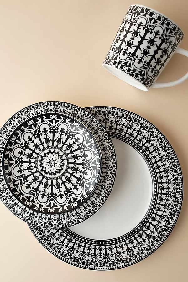 Slide View: 1: Caskata Casablanca Four Piece Place Setting