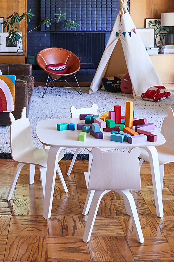Slide View: 1: Oeuf Play Table