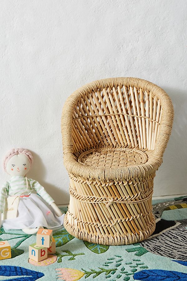 Slide View: 1: Woven Kid's Chair