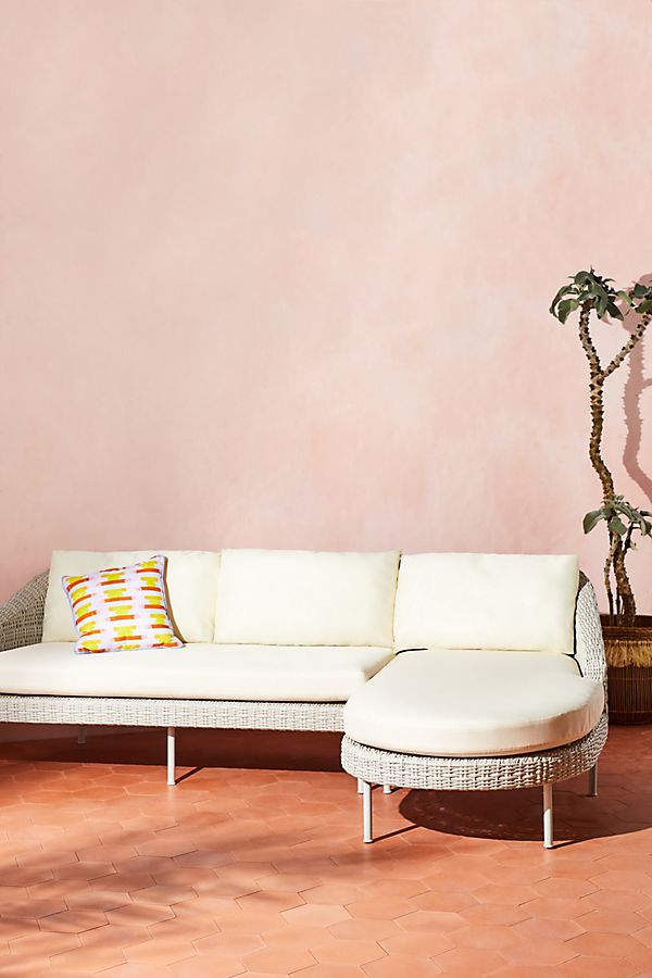 Slide View: 1: Lilith Chaise Sectional, Right