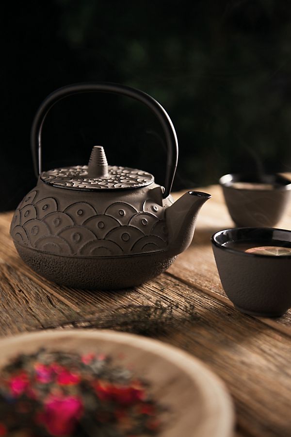 Slide View: 1: BergHOFF Studio Cast Iron Teapot