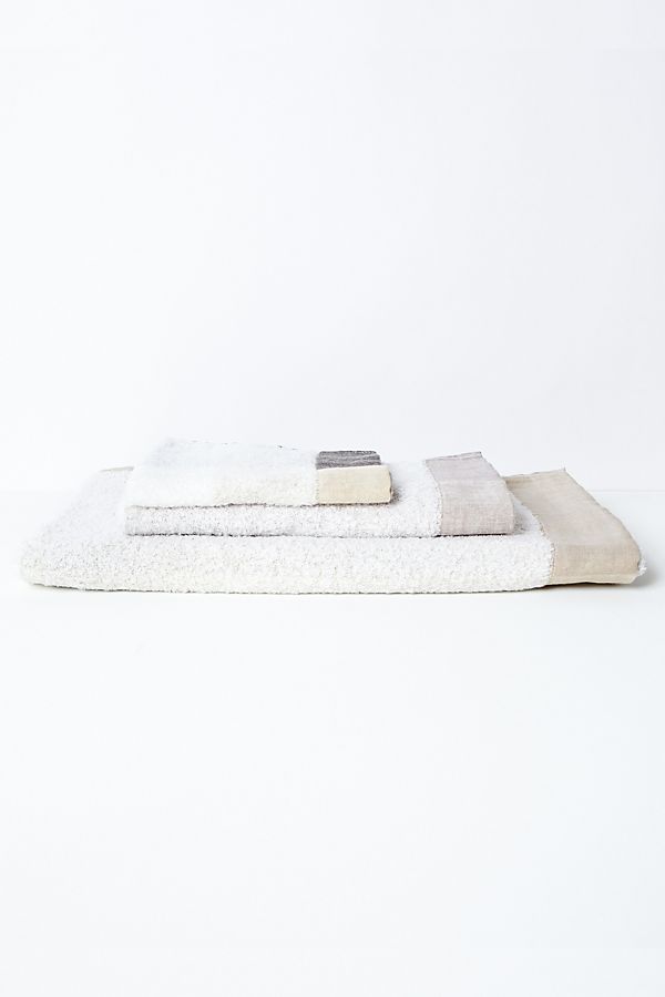 Slide View: 1: Kontex Palette Towel, Taupe
