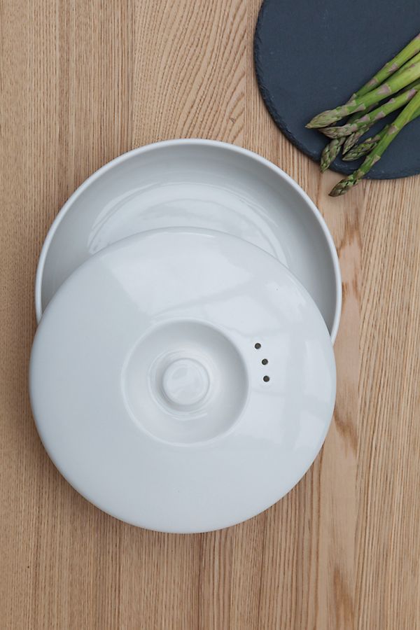 Slide View: 1: BergHOFF Ron Covered Bowl