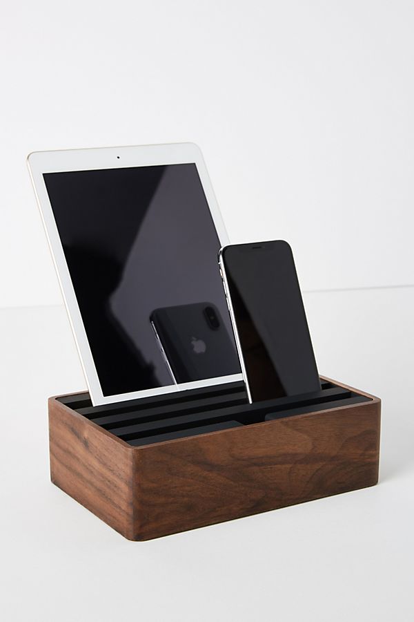 Slide View: 1: Alldock Charging Station