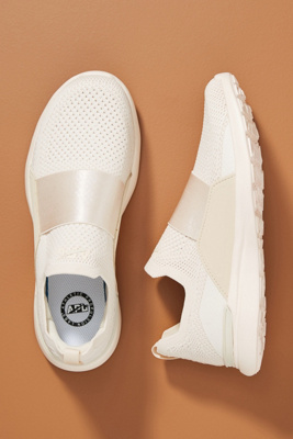 Apl Athletic Propulsion Labs Apl Techloom Bliss Sneakers In White