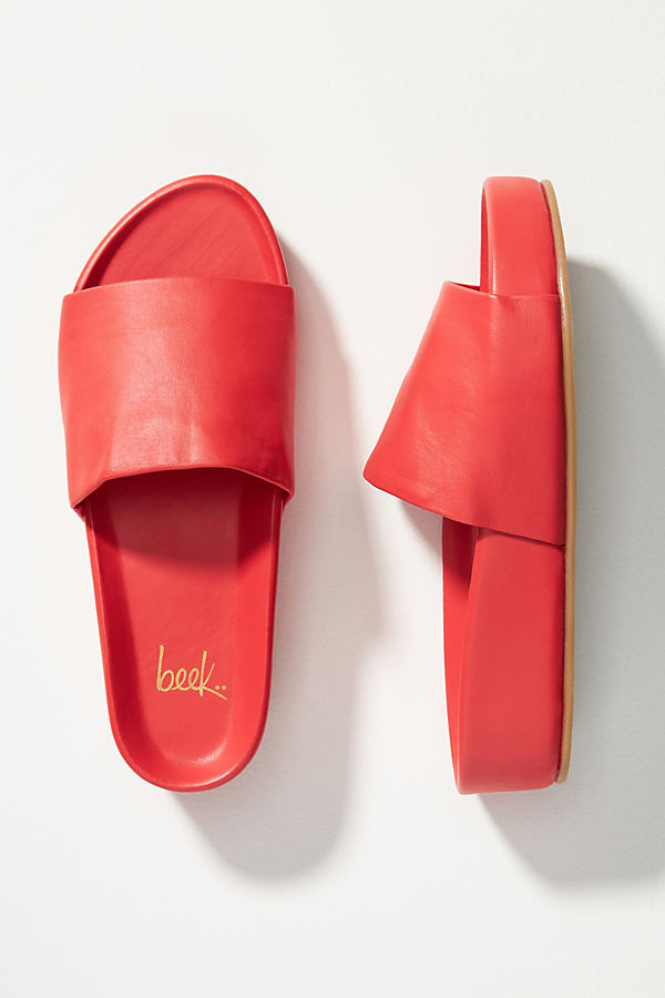 Beek Pelican Slide Sandals In Red