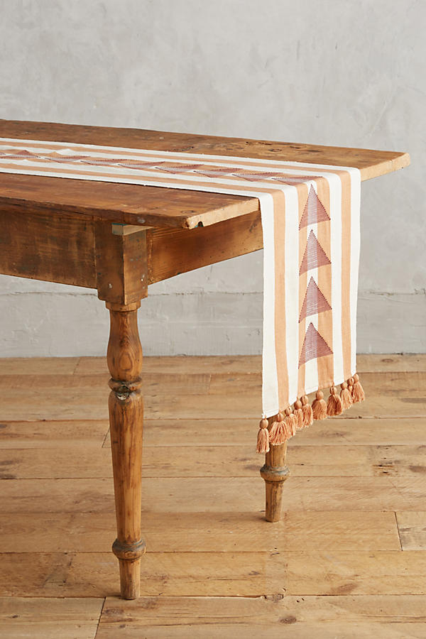 Slide View: 1: Tito Table Runner
