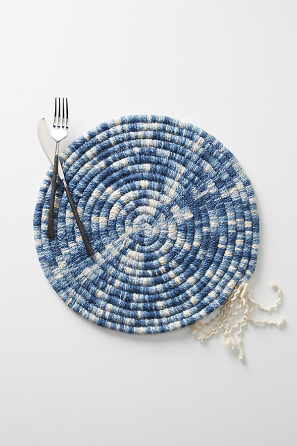 Slide View: 1: Tufted Indigo Placemat