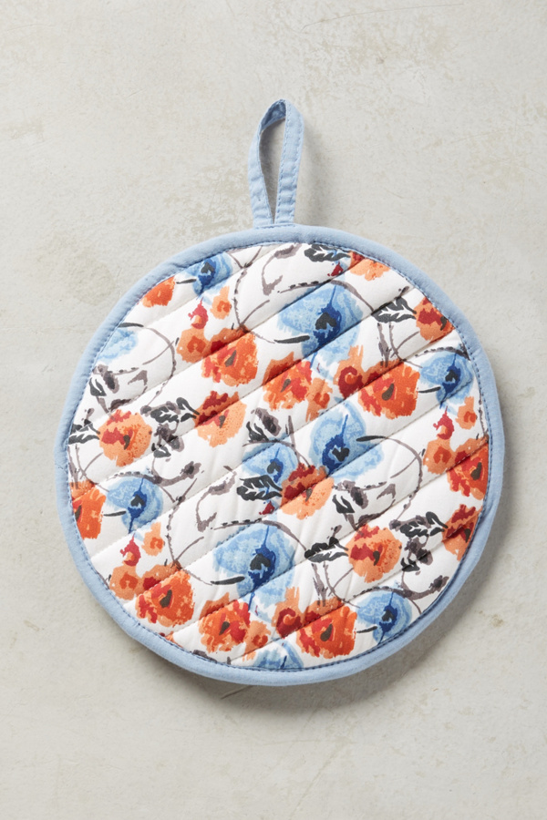 Lucerne Pot Holder
