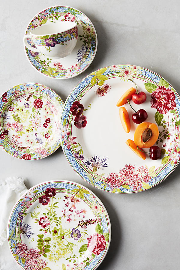 Slide View: 1: Gien Millefleurs Five-Piece Place Setting